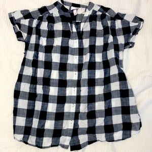 Liz Lange Maternity Top blouse Sz Small summer